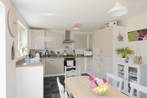 5 rimini rd kitch 2