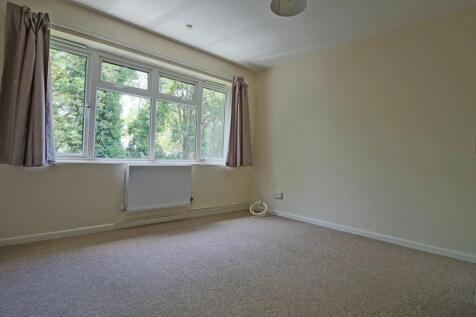 50 Shepherds Row Bed