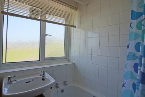 50 Shepherds Row Bat