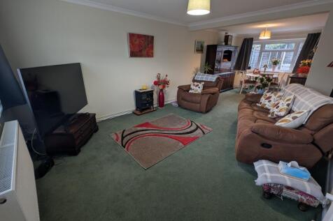 PXL_20251111_1116471