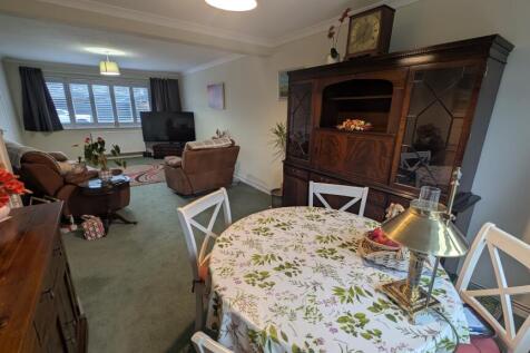 PXL_20251111_1116301