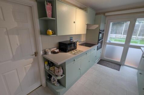 PXL_20251111_1119040