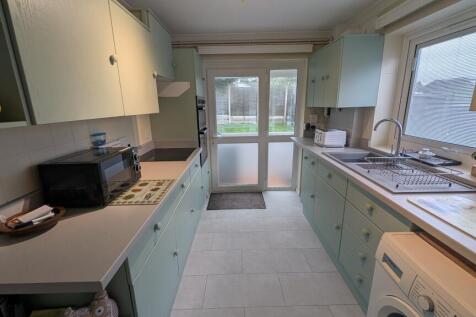 PXL_20251111_1118536