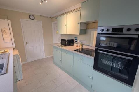 PXL_20251111_1119116