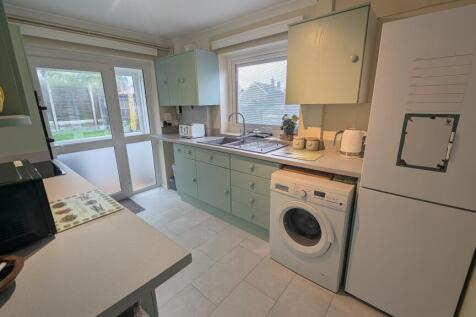 PXL_20251111_1118472