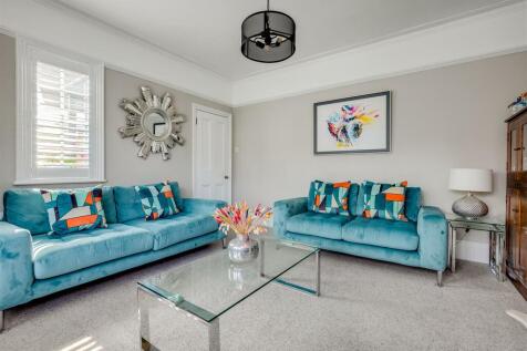Norton Way South 353-24.jpg