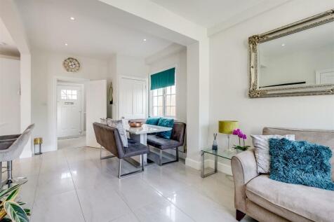 Norton Way South 353-33.jpg
