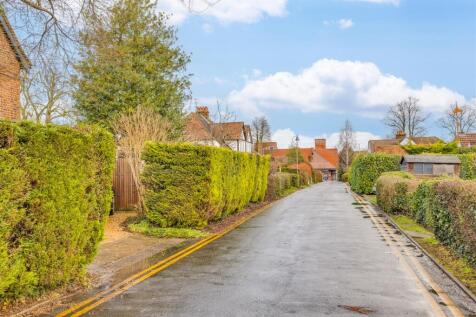 Pixmore Way 88-50.jpg
