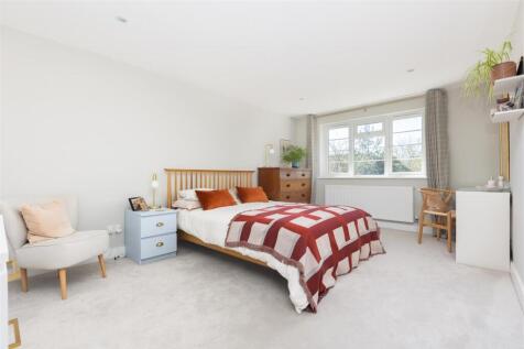 39 Highfield-2.jpg