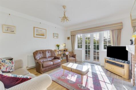 Baldock Road 25-17.jpg