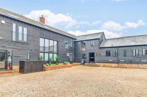 Dixies Yard EXT-8.jpg