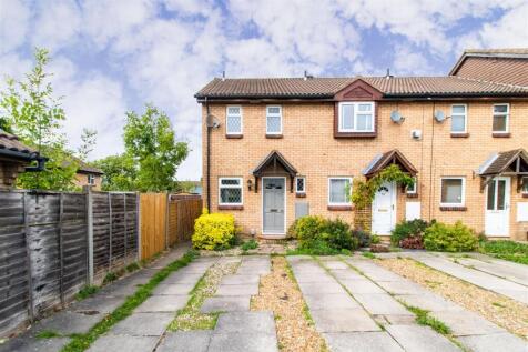 69 Swift Close-9.jpg