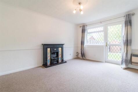 69 Swift Close-3.jpg
