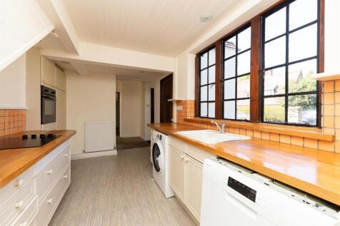 5 Whitethorne Rd (8 of 23).jpg