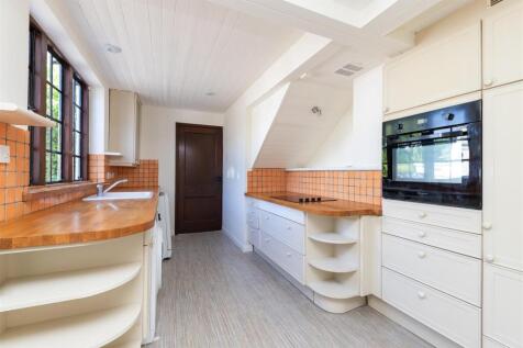 5 Whitethorne Rd (9 of 23).jpg