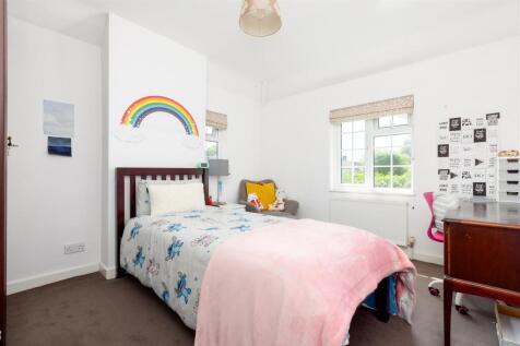 40 Souberie Ave-1.jpg