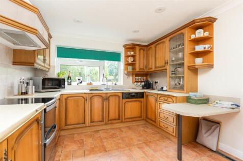 9 Milne Close-10.jpg