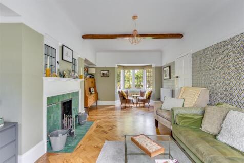 Sollershott East 38-36.jpg