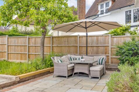Sollershott East 38-45.jpg
