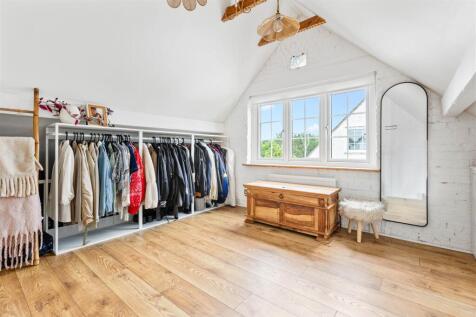 52 Shott Lane-2.jpg