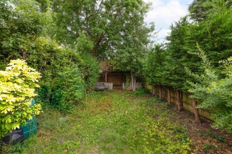 52 Shott Lane-21.jpg