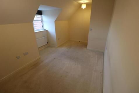 Bedroom 1.JPG