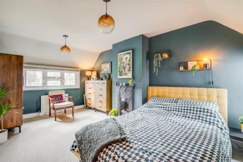 Eastholm Green 9-37.jpg