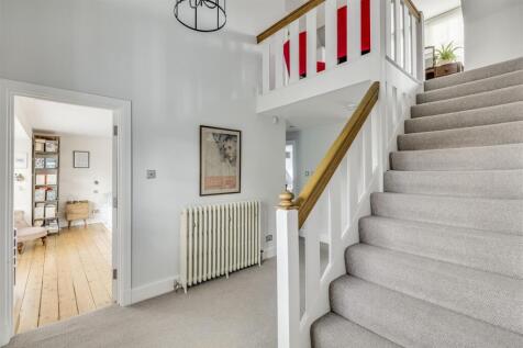 Norton Way South 334-14.jpg