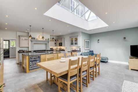 Norton Way South 334-46.jpg