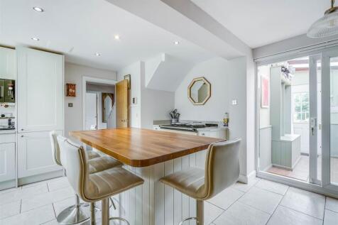 Karibu, Damask Green Lane-57.jpg