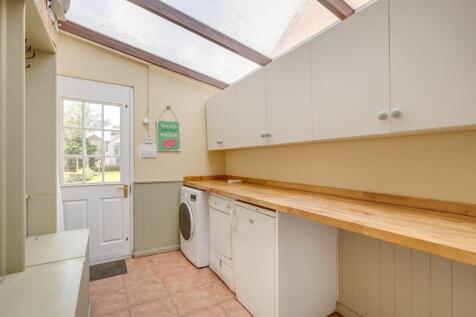 Karibu, Damask Green Lane-50.jpg