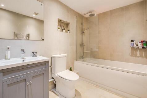 Cadwell Farm Cottages 1-7.jpg