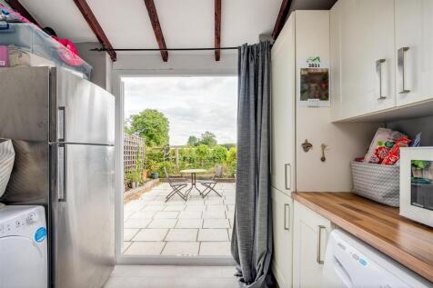 Cadwell Farm Cottages 1-14.jpg