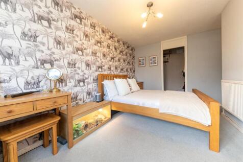 11 Fieldfare (3 of 12).jpg