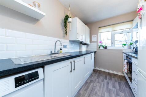 11 Fieldfare (7 of 12).jpg