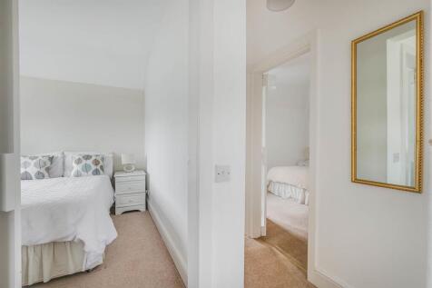 Baldock Road 97-4.jpg