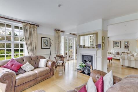 Elm Tree House-27.jpg