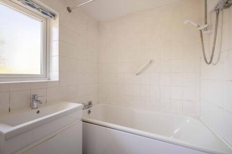 Bathroom11DM (1 of 2