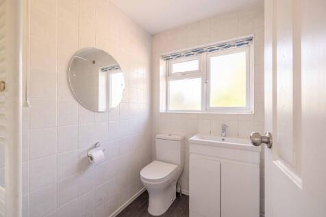 Bathroom11DM (2 of 2