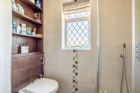 Bathroom1