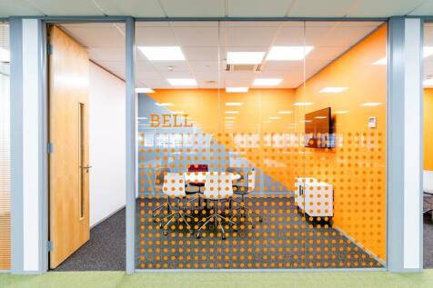 First floor offices - let