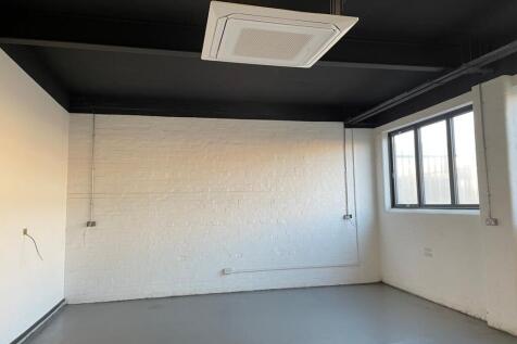 Showroom.jpg
