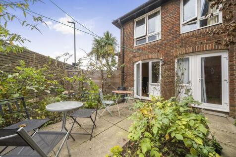 Property Image 4