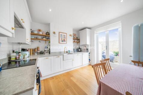 Kitchen Diner 2
