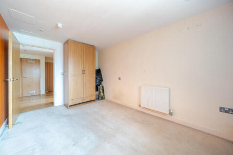 1307276-6-6846eac...
