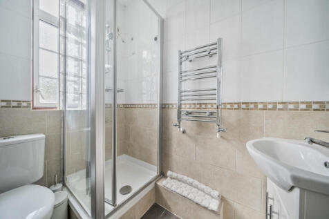 1359831-18-68d3df...