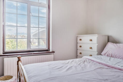 1359831-1-68d3df3...