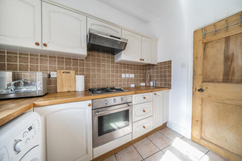 1359831-3-68d3df4...