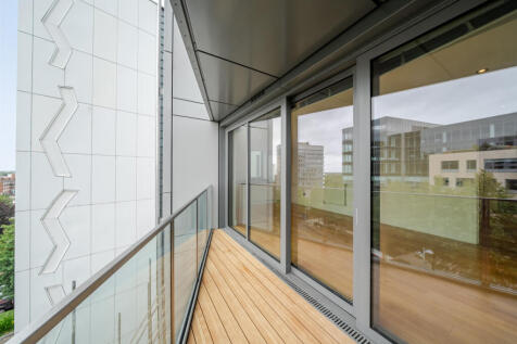 1350472-2-68caba2...