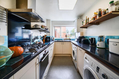 1369077-16-68f0e9...